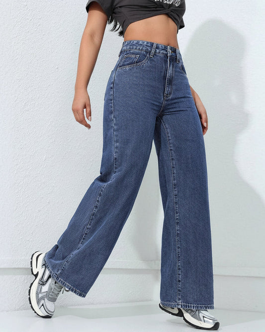 Jean Femme Taille Haute – Coupe Large & Droite